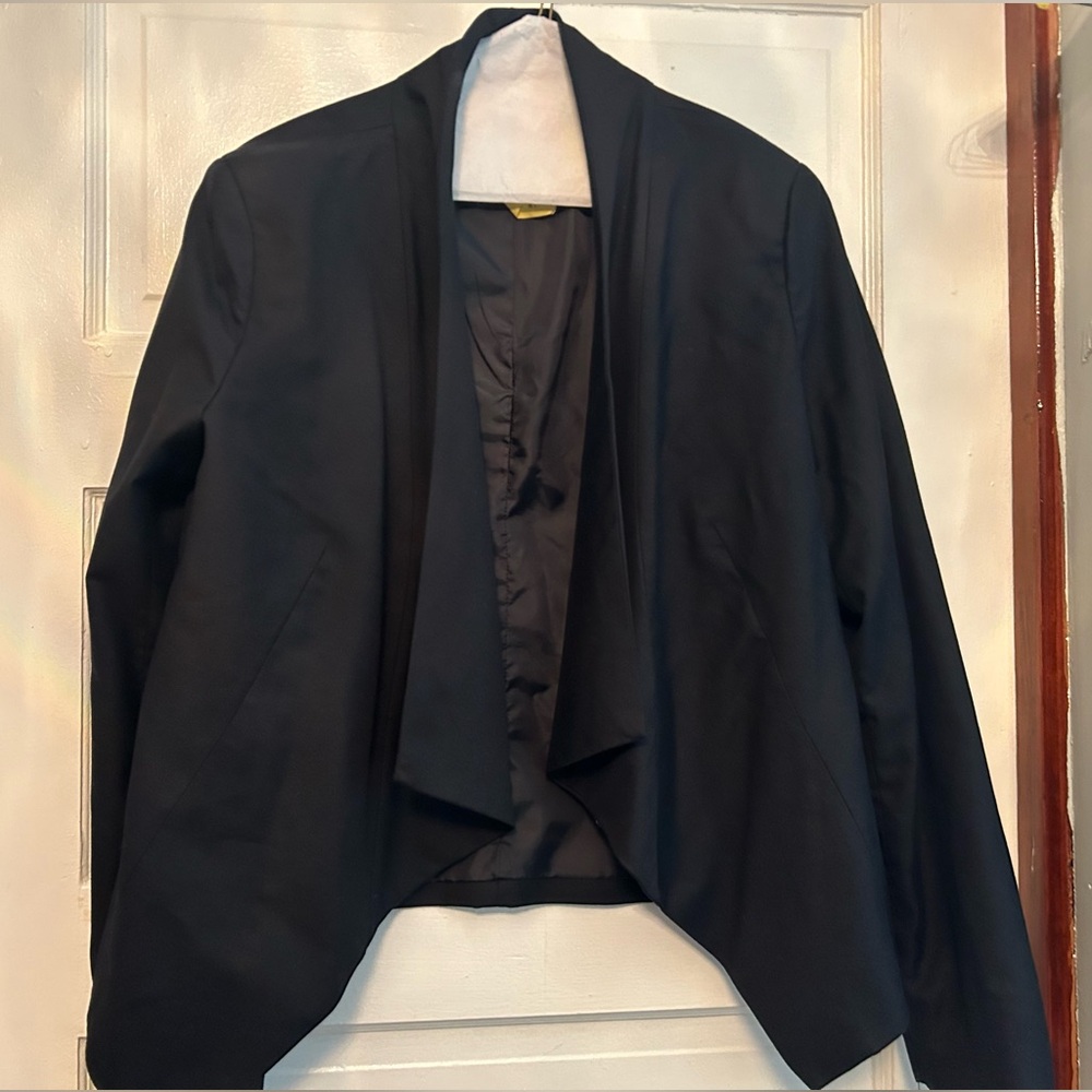 Paper Doll Long Sleeve blazer